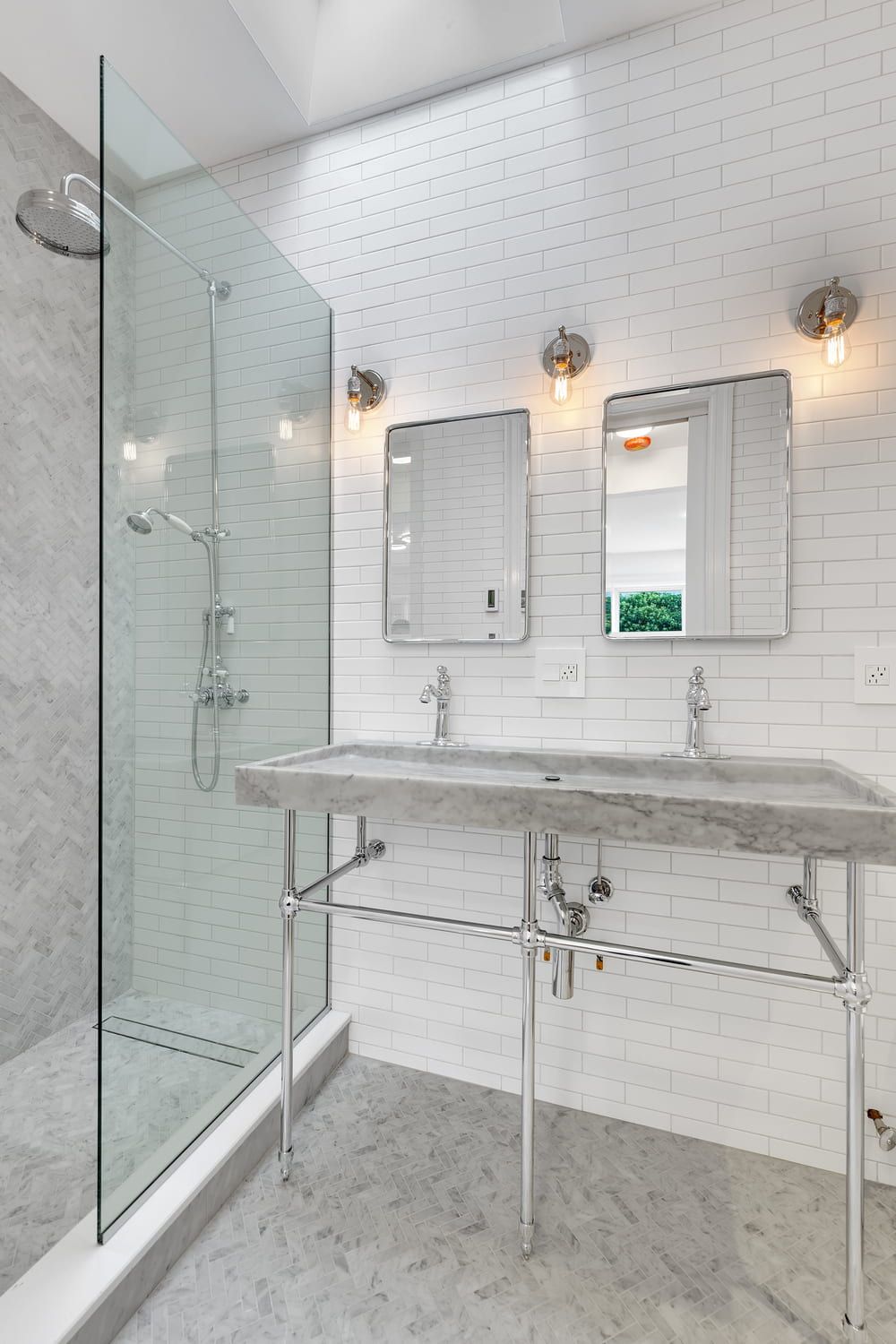 NYC Bathroom Remodel: 6 Life-Changing Ideas | Gallery KBNY